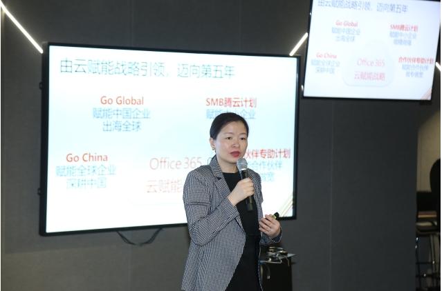 365天，一部视频，一辈子的记忆，如何做出让家人都看哭的周年纪念视频