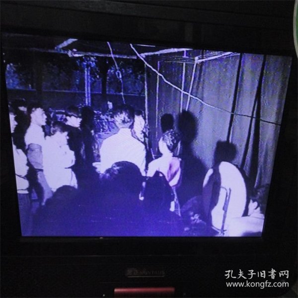 八十年代的365夜夜视频，一台录像机，一整个童年的光与影