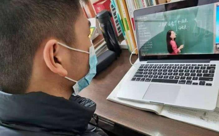 365天地人网课视频，一场持续一年的自我实验，我学到了什么？